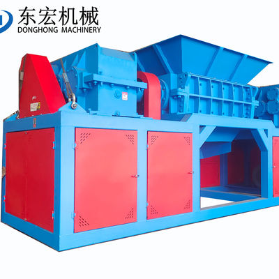Déchiffreuse à double arbre multifonctionnelle de 110 kW pour déchets métalliques et moteurs d'automobiles d'occasion
