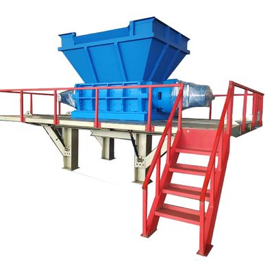 Déchiqueteuses de métaux en acier inoxydable de poids de 8000 kg avec machine de concassage à convoyeur