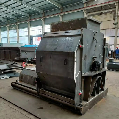 Machine de broyeur essentiel 200kw Haute capacité de bois de sciure Broyeur à marteaux avec cyclone