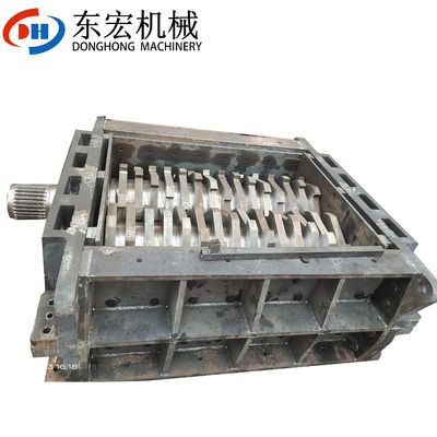 Machine de déchiquetage de bois/métal/ caoutchouc/plastique/carton de 90KW avec lame de couteau à boîte de chambre