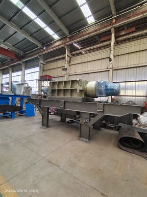 Machine à boîtes à double arbre à grande capacité pour déchiquetage de déchets métalliques avec un niveau de sécurité élevé