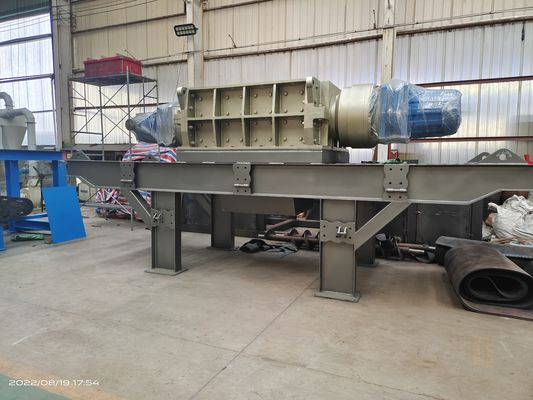 Fraiseur de déchets de papier industriel à quatre axes pour les ateliers de matériaux de construction