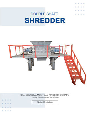 Machine de concassage de bois et de fabrication de poussière de scie pour la production de poussière de scie